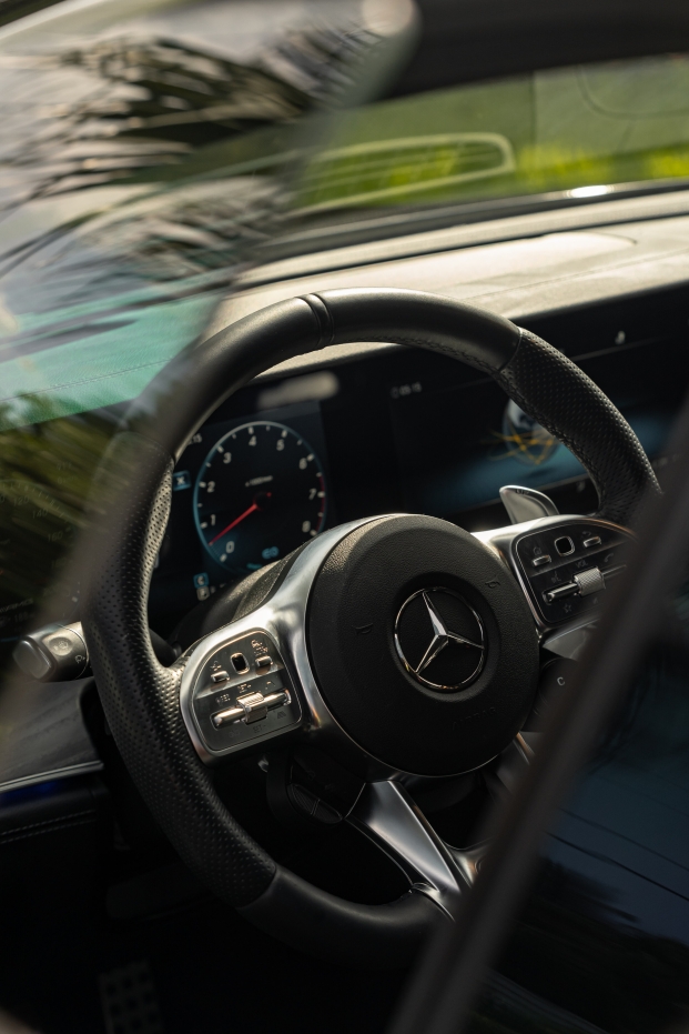 Automotive gallery image 33